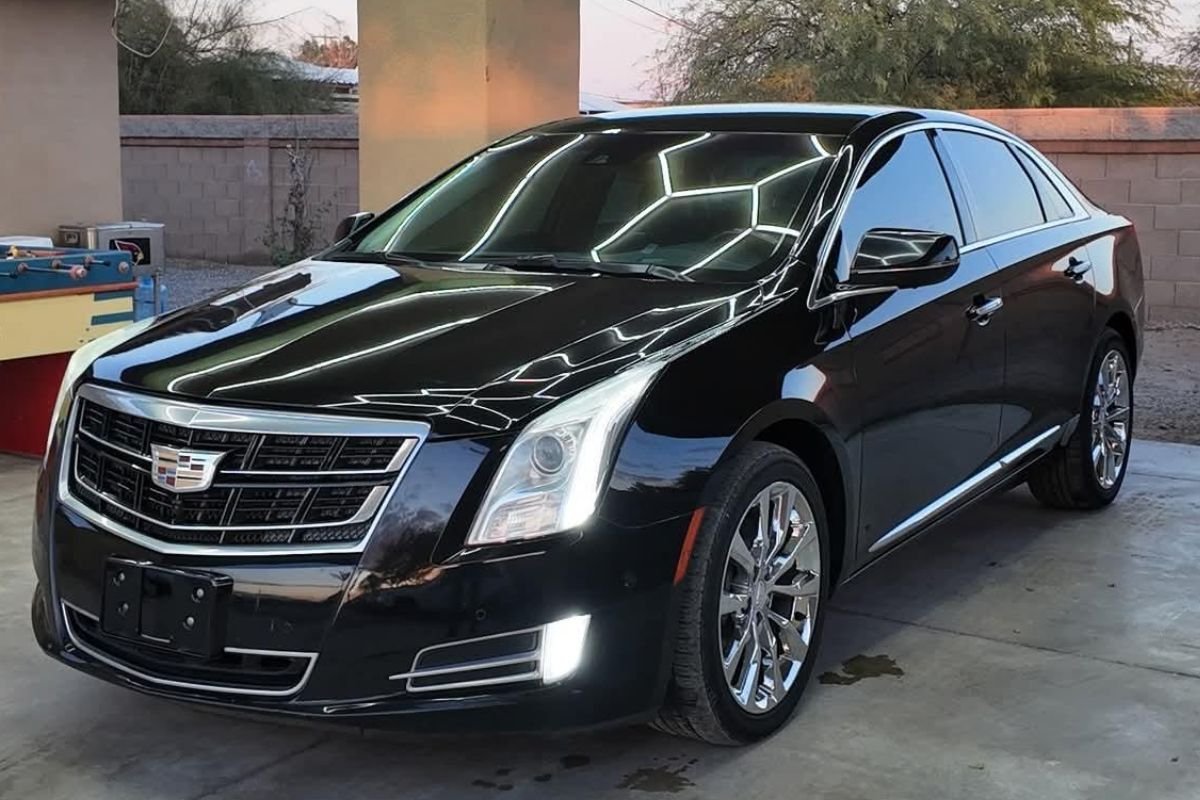 Cadilac-XTS.jpg